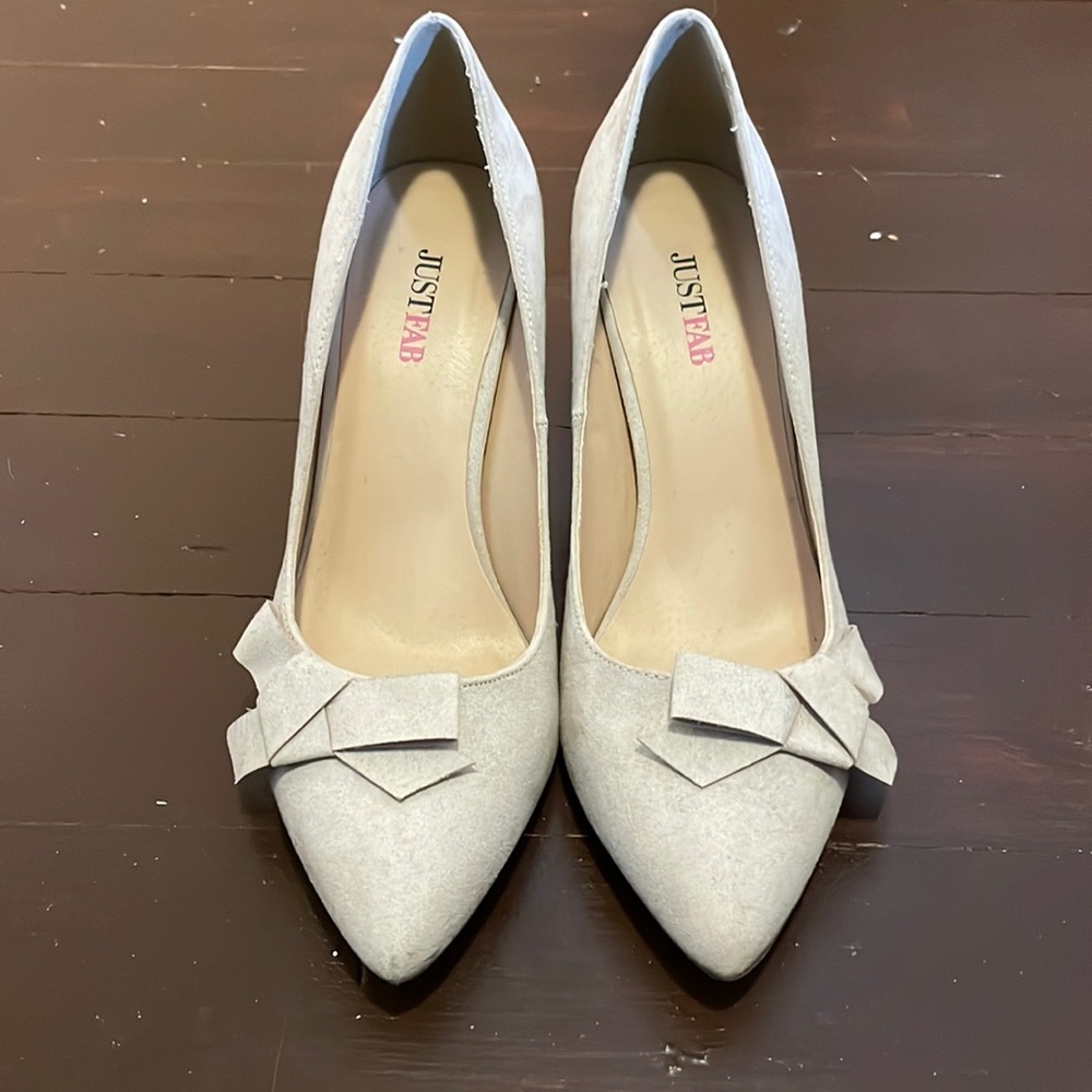 Tan pump heels 3 inch